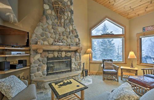 Comfy Lutsen Mountain Villa with Balcony and Grill - Foto 4