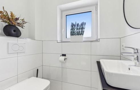 Nice Home In Kirchen - Sieg With Wifi - Foto 19