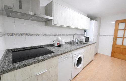 Moderno Piso céntrico 3 habitaciones junto al Mar - Foto 6