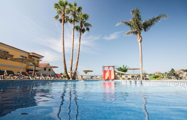 Aparthotel Atlántico Resort - Photo 40