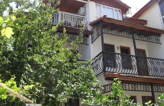 Villa Ozalp Apartments - Photo 23