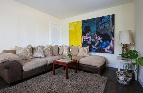 Premium 4 large double bed townhouse in Bicester, next to Bicester Village - Foto 22