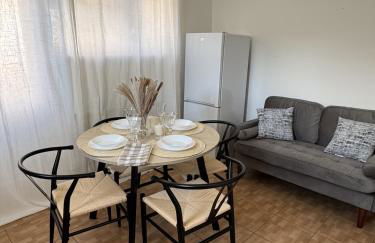 Ealing ,South Ealing, ,Richmond park ,Heathrow airport,Gunnesbury park,London - Foto 22