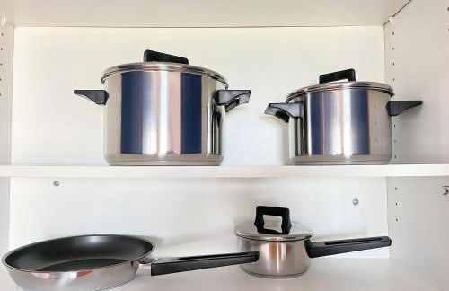 Cozy fairytal garden apartment, Family Friendly, Free parking, 15 Min to Airport - Foto 42