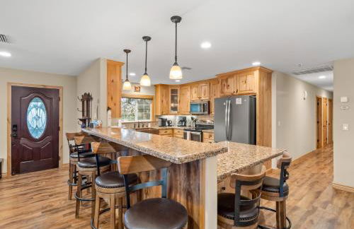 Manzanita Hill-35 miles to Yosemite, 10 miles to Mariposa with 8 person spa - Foto 8