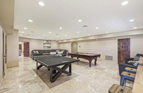 Luxury Estate, Sleeps 24, Sonoran by HomeStakes Stays - Foto 4