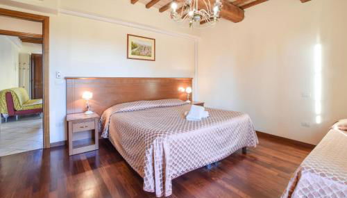 Awesome Apartment In Cannara With Swimming Pool - Foto 4