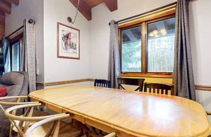 Mammoth Pines #02 - Year-round Activities! - Foto 31