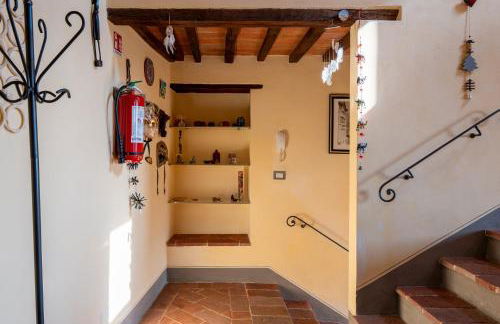 Small Rustic Apartment - Photo 12