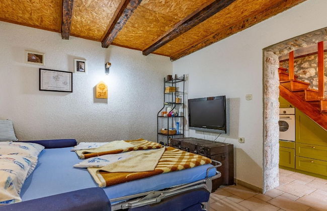 Authentic Stone House on the Mountain Velebit - Foto 9