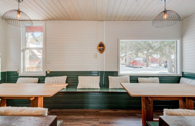 Banff's Rocky Mountain House - Foto 26