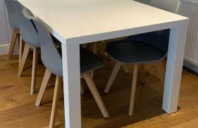 Three Bedroom Apartment by Beautiful Park - Photo 11