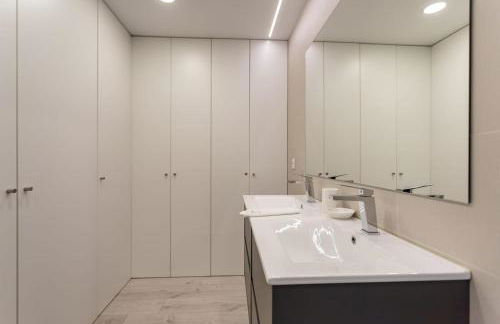 Casa da Baia Townhouse with private patio - Foto 26