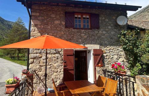 Escapada con encanto cerca de Porte-Puymorens y Andorra - Photo 2