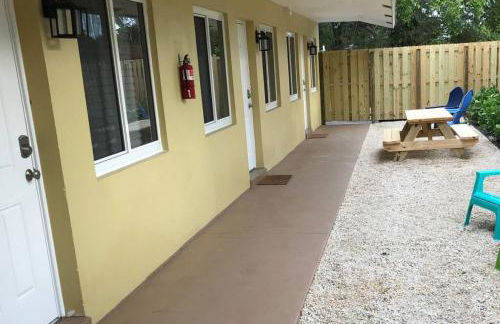 The Retreat 1 - Wilton Manors - Photo 14