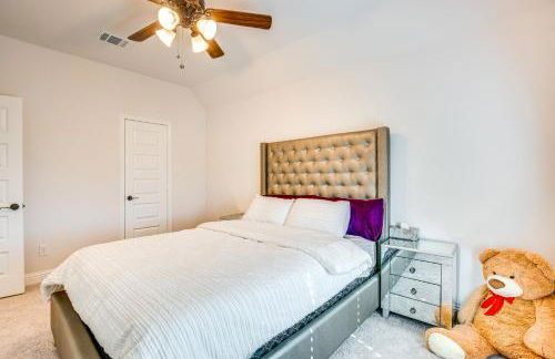 Game Room and Home Theater Retreat Near Omni PGA! - Foto 28