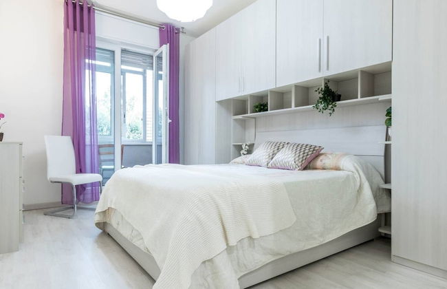 JOIVY Milano Fiera Cozy & Elegant Apartment - Photo 11