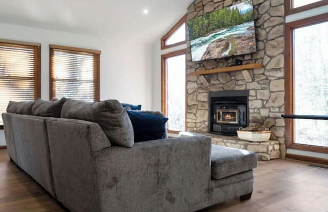 Cozy and Comfy with Lake Access - Photo 21