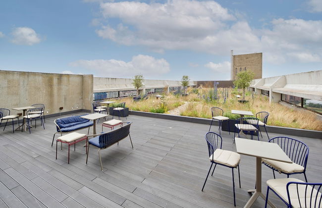 Fabulous Two-bedroom Apartment in Poplar - Foto 22