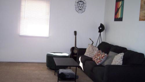 Cozy One-Bedroom Retreat in the Heart of Smithtown - Foto 2