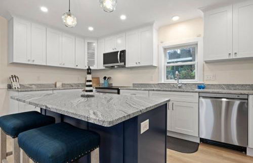 Seabird Lookout: White Horse Beach Plymouth - Foto 9