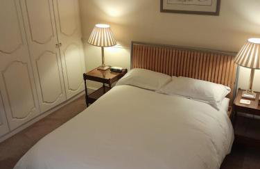 Flat 4 with lift Beautiful Garden View of Historic Georgian Square - Foto 15