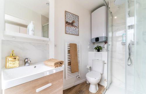 Le Taïga - Wifi - Parking gratuit - Métro - Gare - Musée Piscine - Foto 9