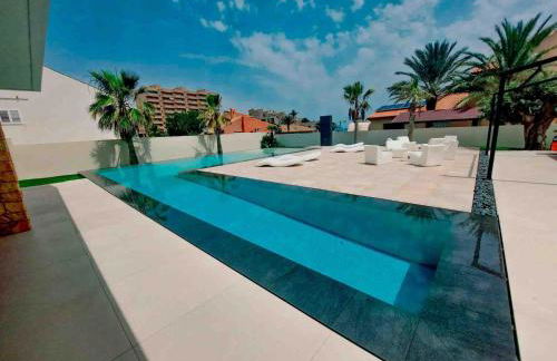 Inmovecos Villa Gawy 2 de Lujo con piscina privada - Foto 9
