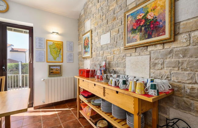 Villa in Visnjan With Private Heated Pool - Photo 34