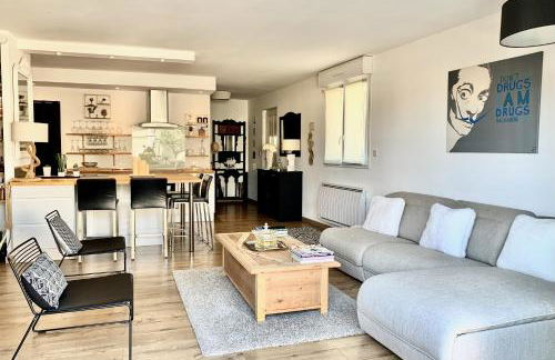 La Maison Blanche 5*, Piscine & vue Cité Médiévale - Foto 2