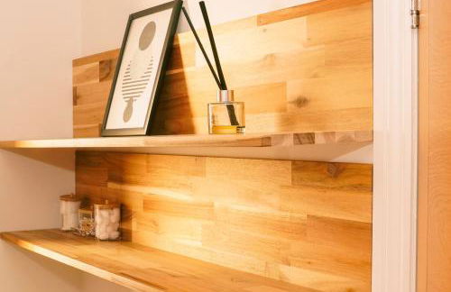 Spacious 4BR 4BA gated townhouse with balconies, Central JQ - Foto 19