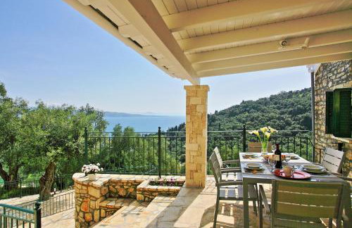 Villa Regina: Above Agni, superb views and pool - Photo 13