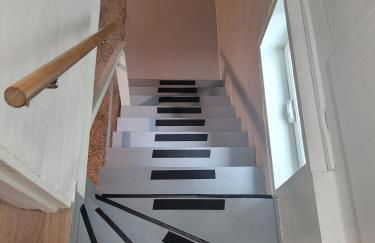 The Lily Pad on Benzie Blvd - Super Cute! - Foto 44