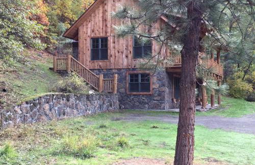 Stunning Log Cabin Rental with Breathtaking Views in Tygh Valley, Oregon - Foto 14