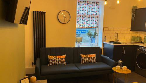 Modern & retro two bedroom apartment in Barnsley - Foto 5