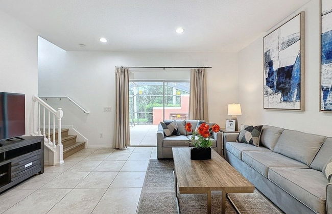 Amazing Townhouse Close To Disney 2 Bed 2.5 Bath 2 Bedroom Townhouse by RedAwning - Foto 19