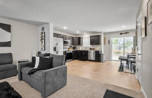 Roomy Getaway Elevate Your Stay, 6 Mins to RIC - Foto 5