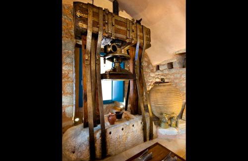 Arapakis Historic Castle - Foto 37