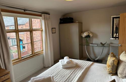 Shrewsbury Townhouse - Free Parking - Photo 27