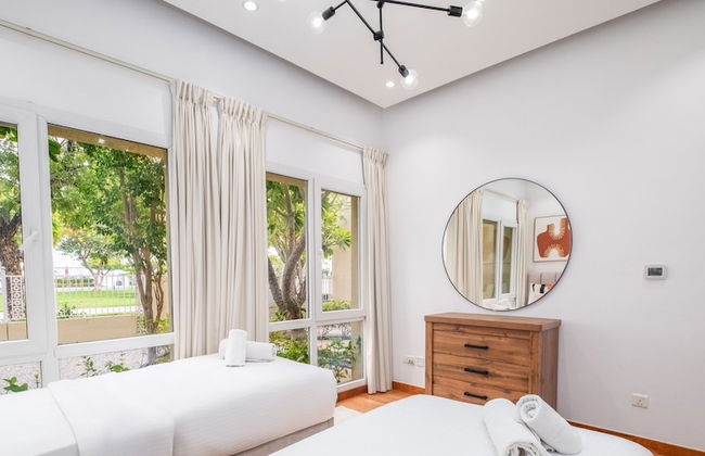 LUX The Meadows 5 Bed Villa - Foto 11