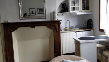 Studio Les Armuriers, 2e ét sans asc - Photo 3