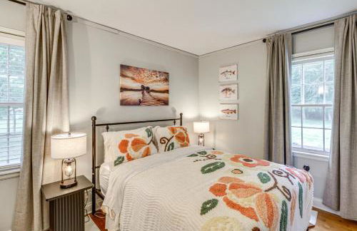 Pet Friendly Lake Alec Home with Dock! - Foto 14