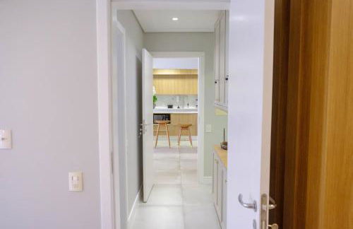 Essence Life Residence com Vista Mar, apartamento completo com 2 quartos em Condomínio Clube a 100 metros da Praia do Campeche, Florianópolis - Photo 28