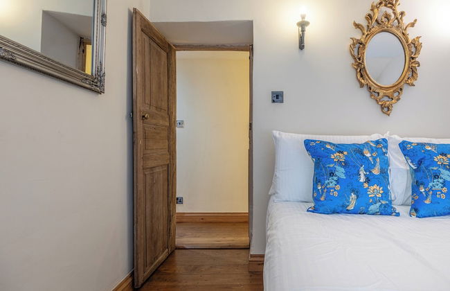 Eilmers Cottage Lovely 4BD in Malmesbury - Photo 9