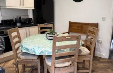 Sleeps 8 Matlock/ Matlock Bath Pet Friendly - Foto 5