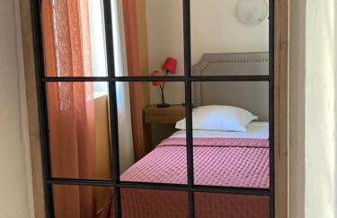 Le Logis des Remparts à l'intérieur de la Cité médiévale, Jardin privé, Parking inclus - Foto 22