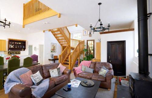 Converted Chapel, Stunning Sea & Mountain Views! - Foto 4