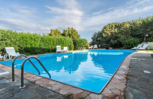 Villas with air conditioning and shared pool, just a few minutes from La Pelosa beach - Foto 13