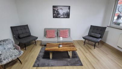 MHQ Ferienwohnung im historischen Fachwerkhaus mit Terrasse in Waiblingen - Foto 4