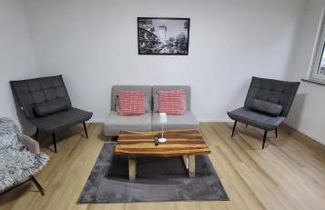 MHQ Ferienwohnung im historischen Fachwerkhaus mit Terrasse in Waiblingen - Foto 4